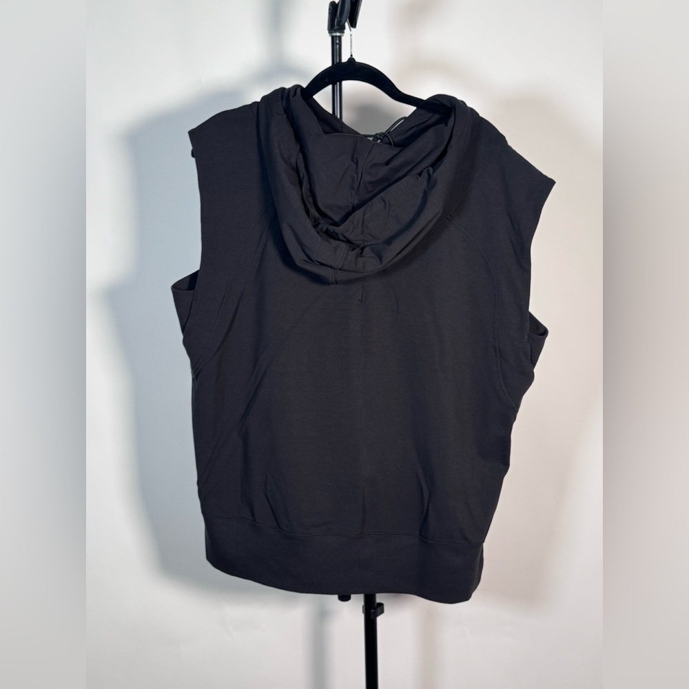 NWOT Lululemon French Terry Sleeveless Hoodie Black - Picture 6 of 8